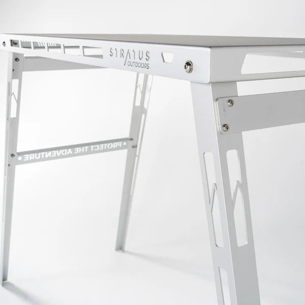 Stratus Big D - Camp Table