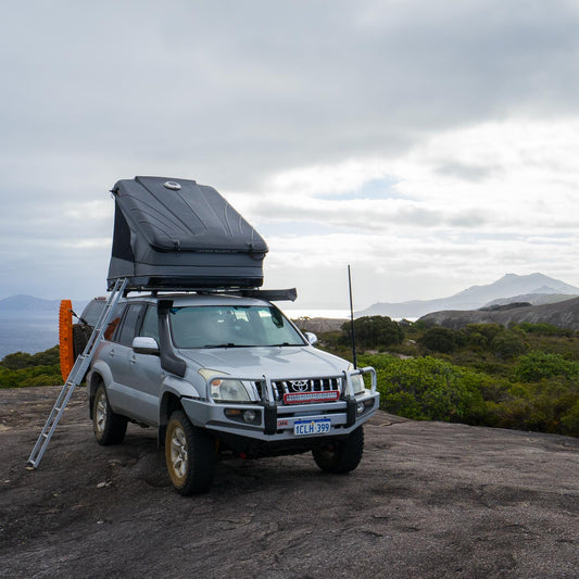 James Baroud Space Hardshell Clamshell Rooftop Tent